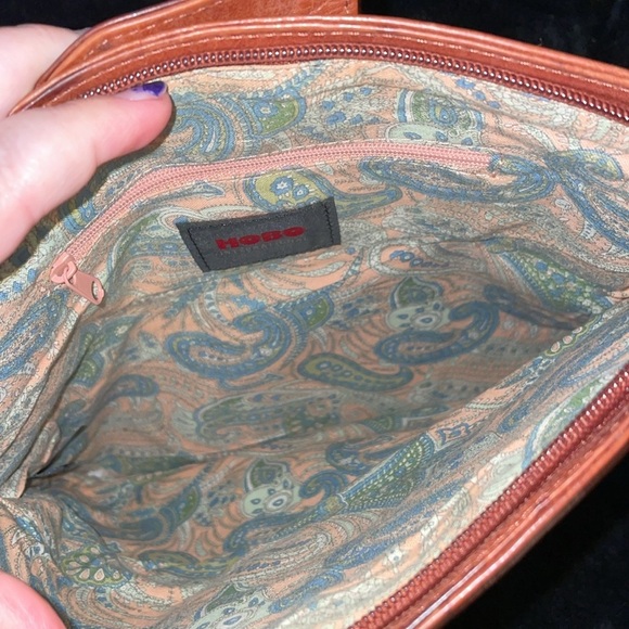 HOBO International Brown Leather Bow Buckle Detail Fold Over Clutch Purse - Picture 11 of 17